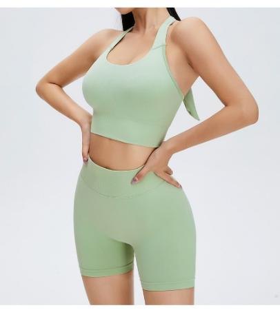 Matching Set (Seamless) yoga and activewear product, front view