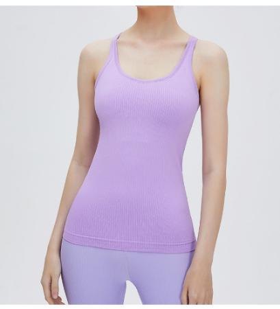 Y (Seamless) yoga and activewear product, front view